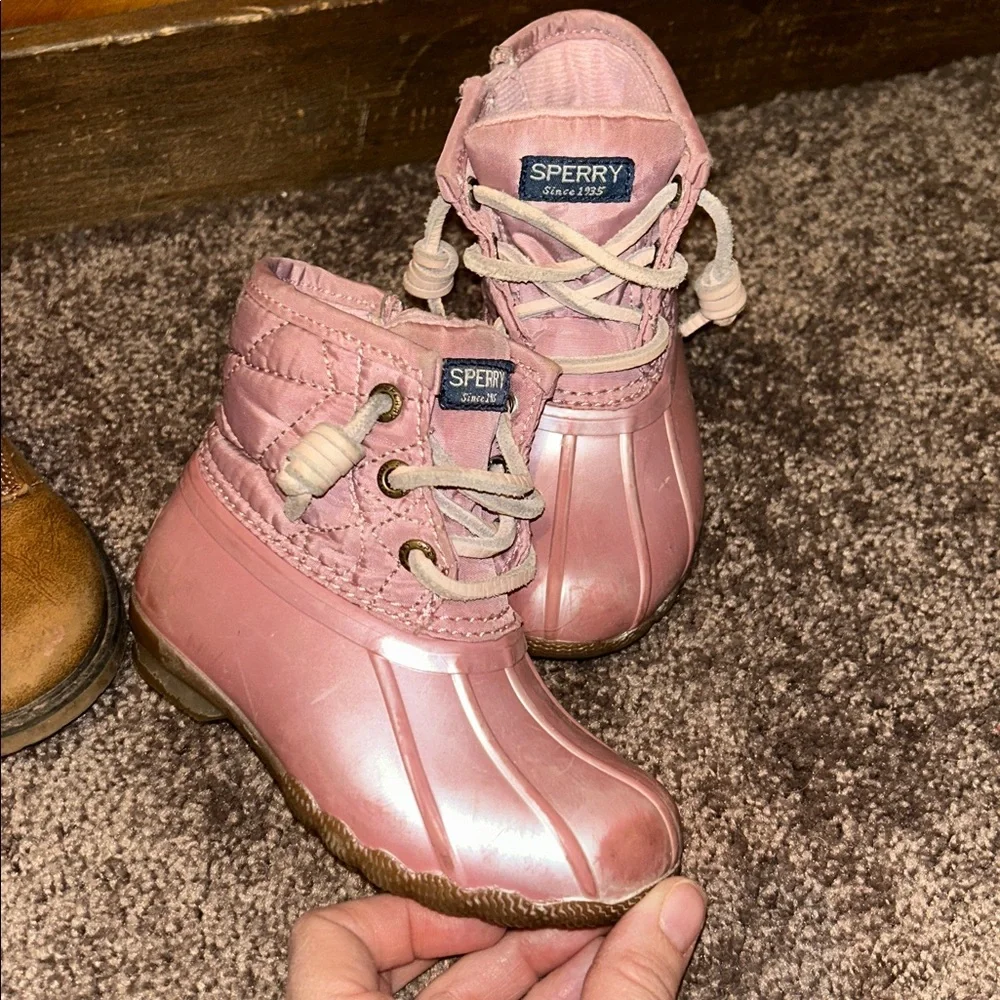 Toddler girls size 7 cat & jack, sperry and stride rite boots/sneakers bundle!
